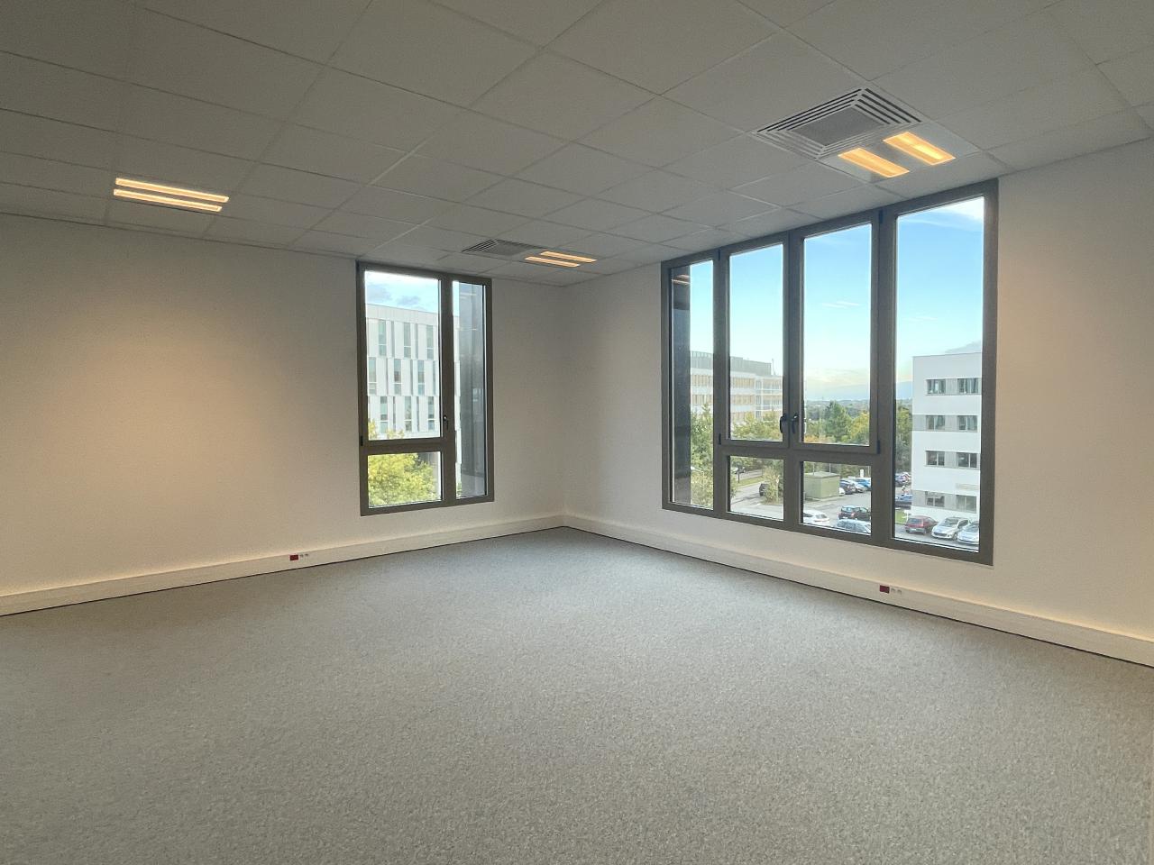 Bureau Cesson-Sévigné 657m² Location bureau Cesson-Sévigné Ille-et-Vilaine OLBUR2316953 9